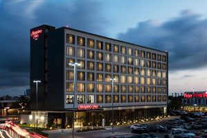 Hampton Inn Cumbres Cancun Hotel