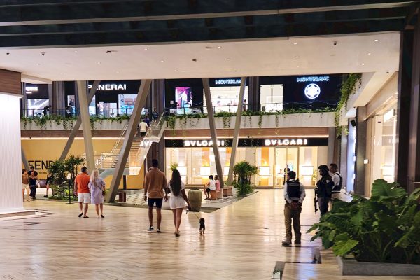 La Isla Mall